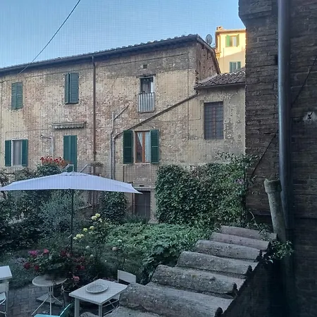 L' Angolo Di Appartamento Siena