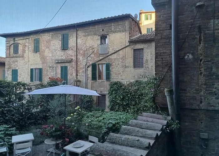 L' Angolo Di Lägenhet Siena